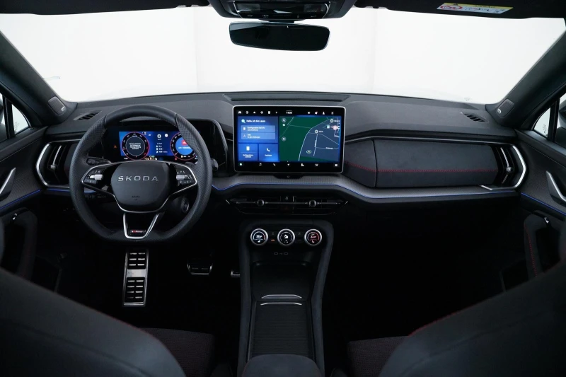 Skoda Kodiaq RS* 2.0TSI* DSG* 4x4* DISTR* CAMERA* KEYLESS* CANT, снимка 16 - Автомобили и джипове - 51766008