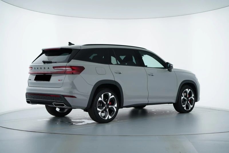 Skoda Kodiaq RS* 2.0TSI* DSG* 4x4* DISTR* CAMERA* KEYLESS* CANT, снимка 4 - Автомобили и джипове - 51766008