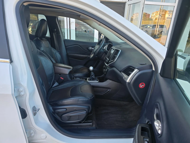 Jeep Cherokee 2.0JTD 119000KM ITALY, снимка 12 - Автомобили и джипове - 52148782