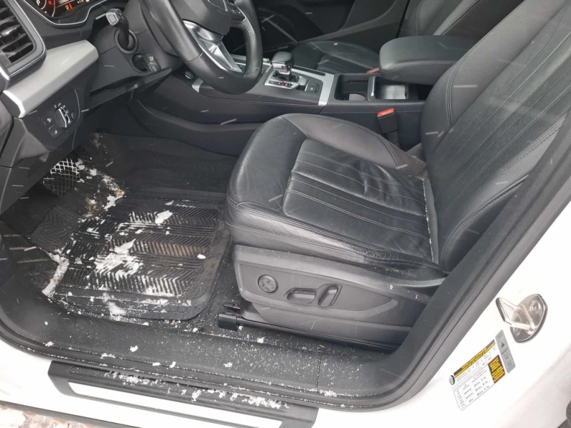 Audi Q5 * Technik * CARFAX * БЕЗ ПЪРВОНАЧАЛНА ВНОСКА, снимка 5 - Автомобили и джипове - 52840380