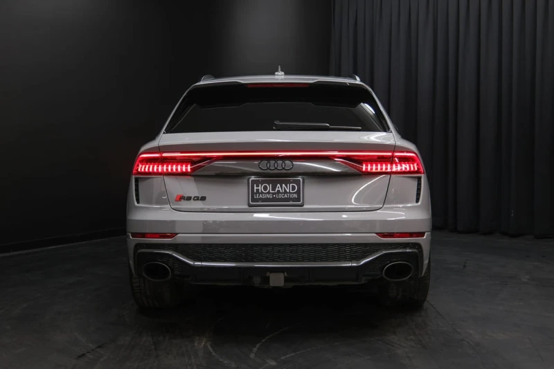 Audi RSQ8 * 4.0 TFSI quattro * CARFAX * БЕЗ ПЪРВОНАЧАЛНА ВНО, снимка 4 - Автомобили и джипове - 52935230