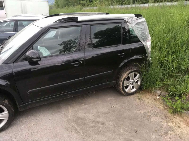 Skoda Yeti 1.2, снимка 6 - Автомобили и джипове - 42033419