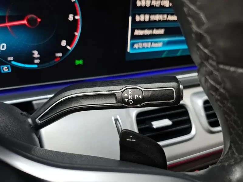 Mercedes-Benz GLE W167 Gle300D 4Matic, снимка 9 - Автомобили и джипове - 55248623