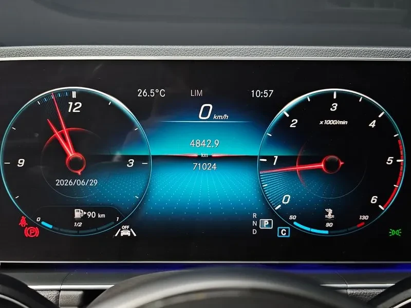Mercedes-Benz GLE W167 Gle300D 4Matic, снимка 8 - Автомобили и джипове - 55248623