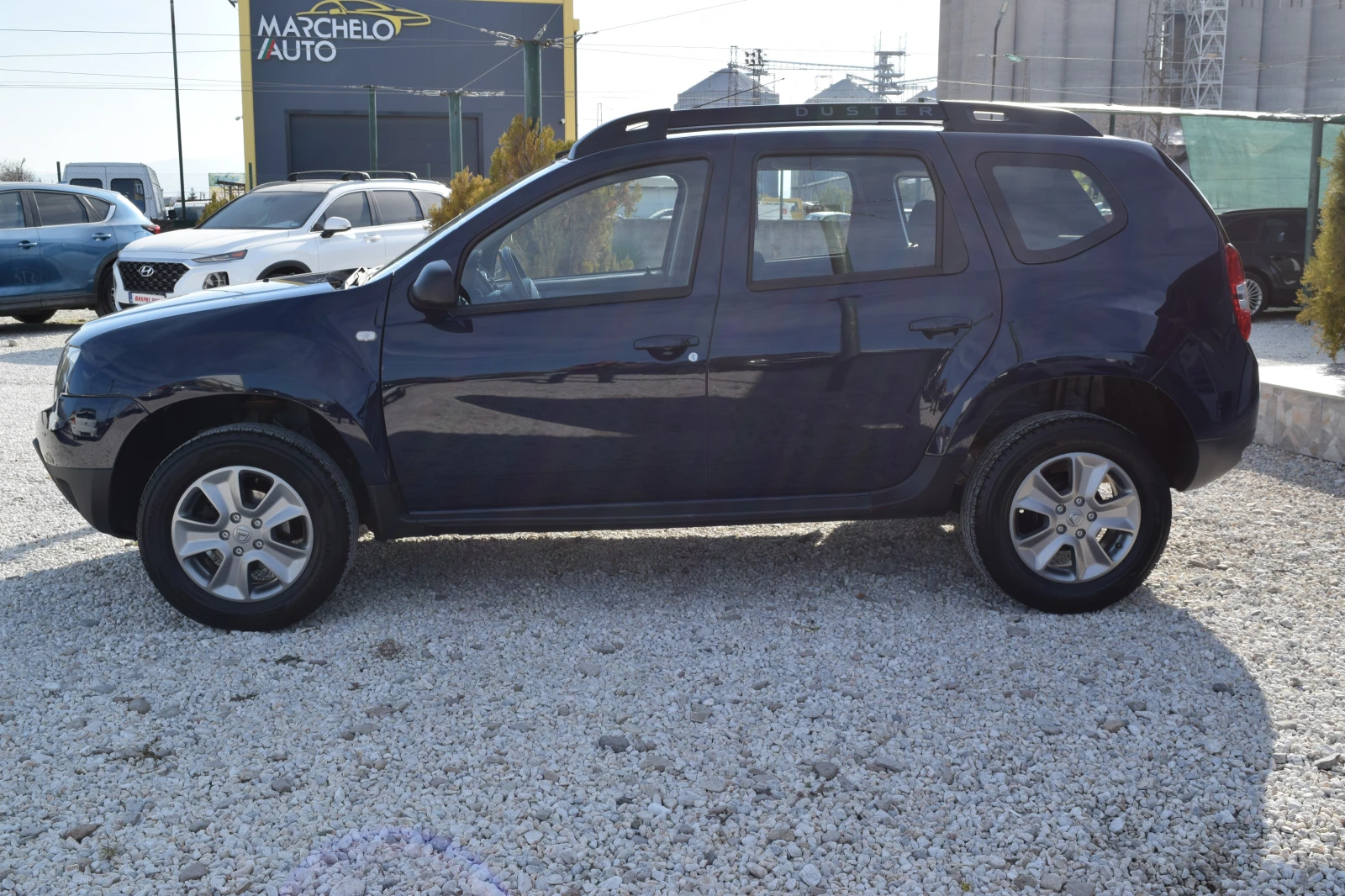 Dacia Duster 1.6 i * ГАЗ* EURO5B  - изображение 4