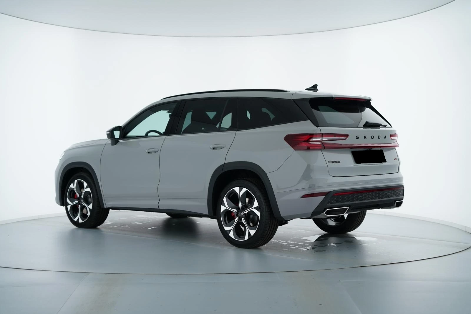 Skoda Kodiaq RS* 2.0TSI* DSG* 4x4* DISTR* CAMERA* KEYLESS* CANT - изображение 6