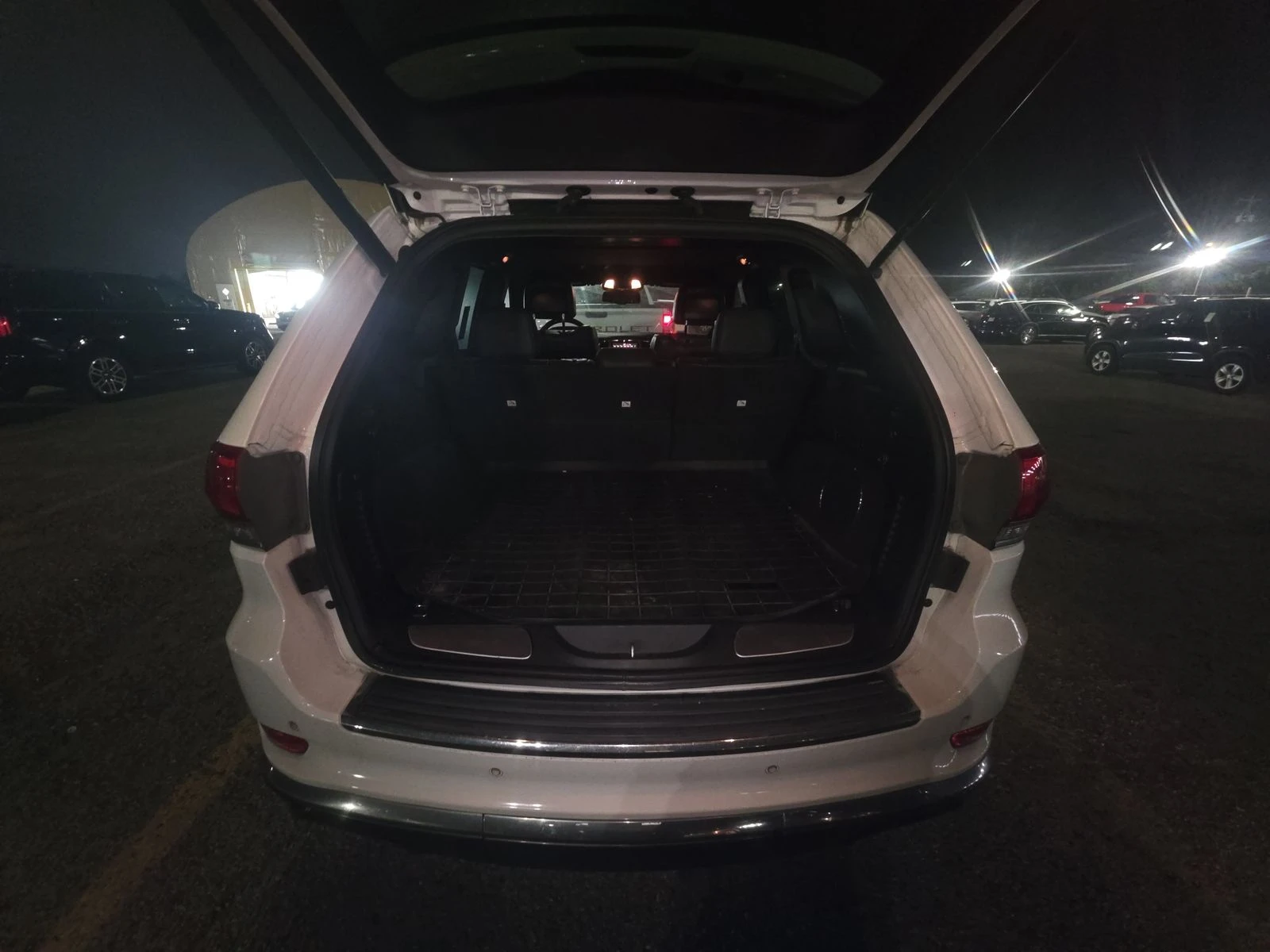 Jeep Grand cherokee SUMMIT / HEMI /  / HARMAN / DISTRONIC     | Mobile.bg   13