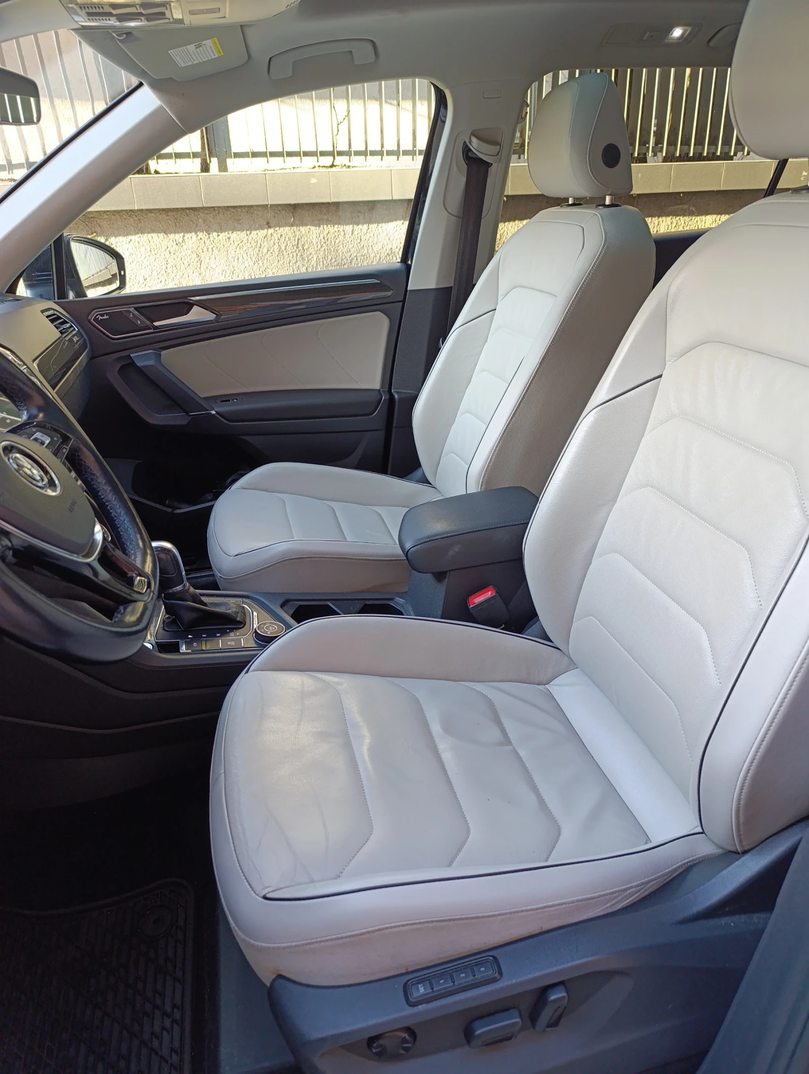 VW Tiguan TSI Highline, снимка 13 - Автомобили и джипове - 53892417