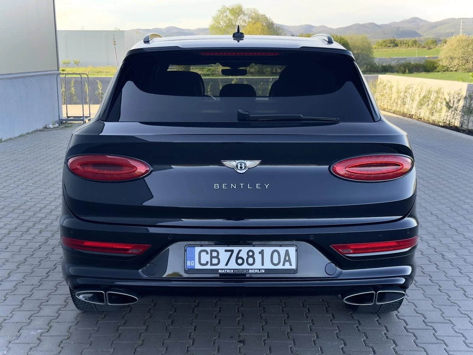 Bentley Bentayga First edition, снимка 6 - Автомобили и джипове - 54334373