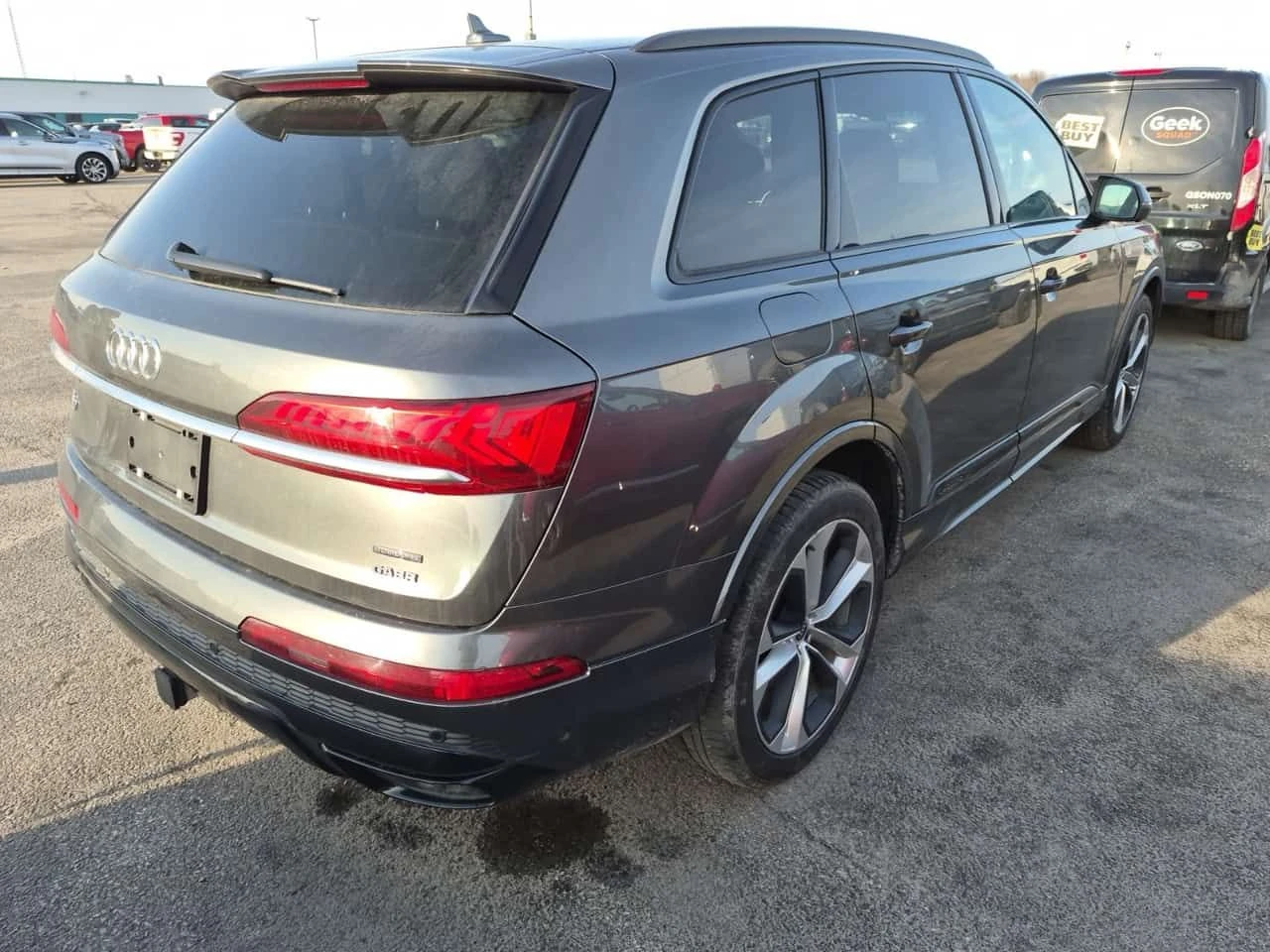 Audi Q7 * PROGRESSIV * ДИСТРОНИК * ОБДУХВАНЕ * ПАНО, снимка 3 - Автомобили и джипове - 54383987