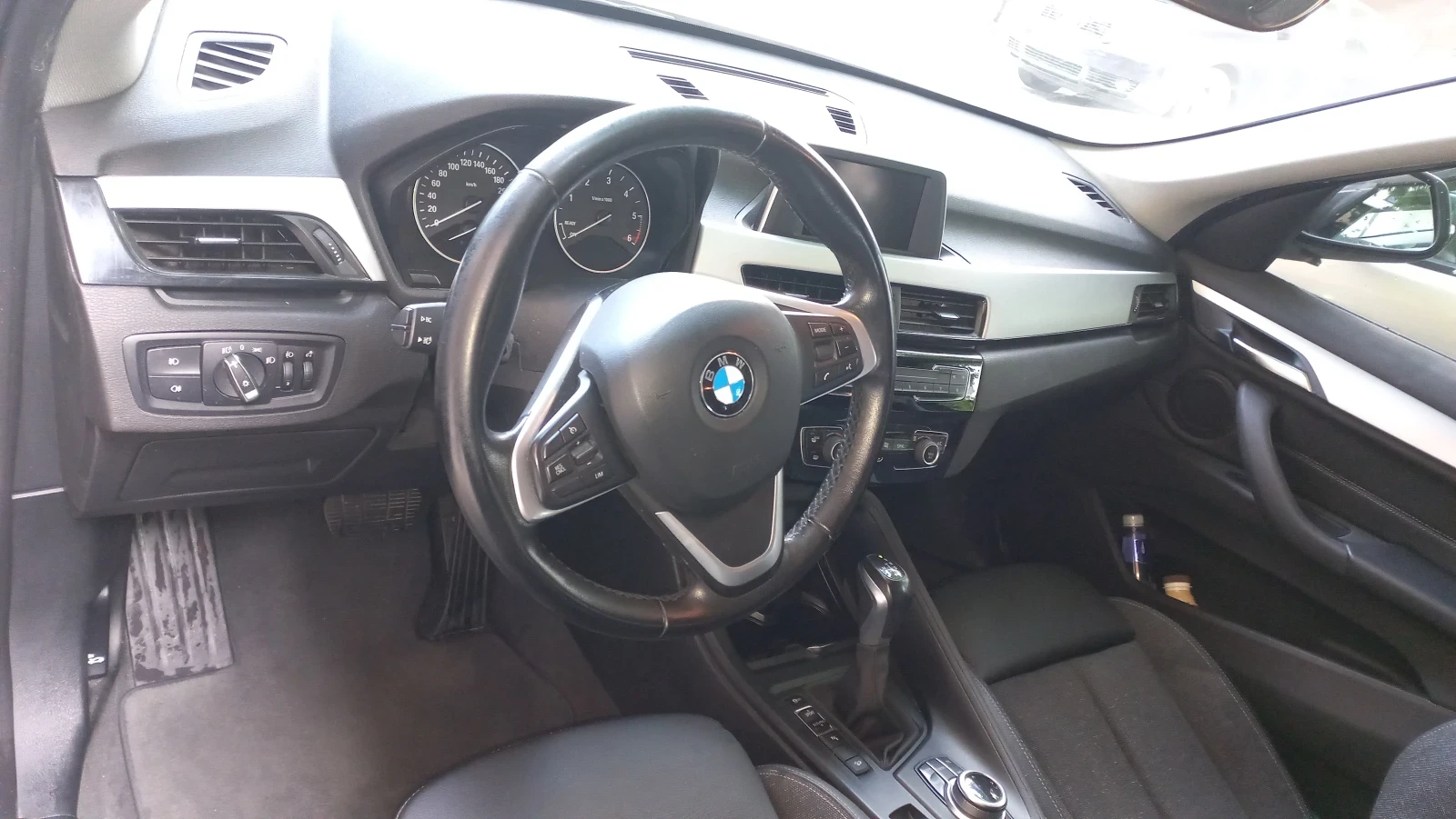 BMW X1, снимка 10 - Автомобили и джипове - 54587672