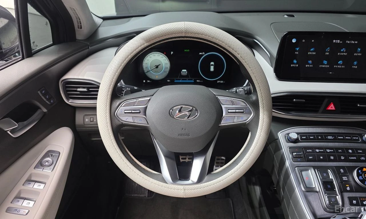 Hyundai Santa fe 2.5T* CALLIGRAPHY* DISTRONIC* 360 CAM* ОБДУХВАНЕ, снимка 10 - Автомобили и джипове - 55027591