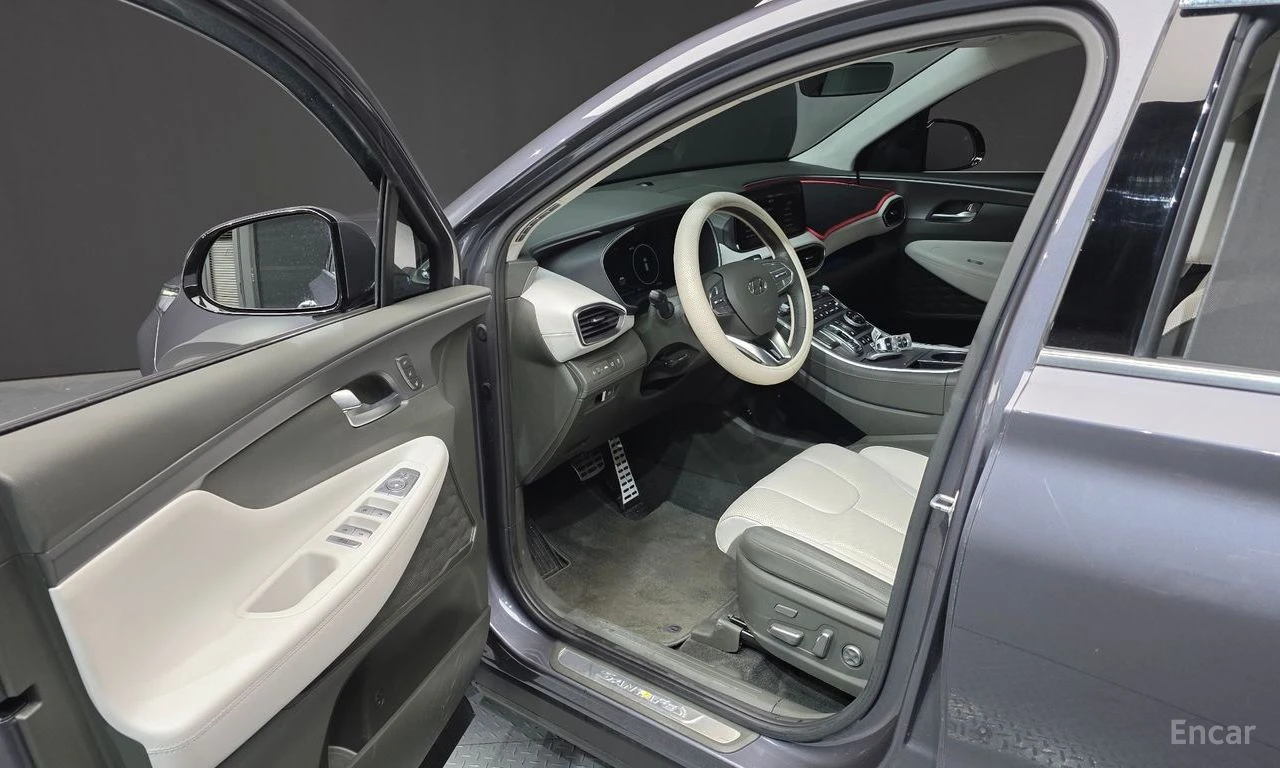 Hyundai Santa fe 2.5T* CALLIGRAPHY* DISTRONIC* 360 CAM* ОБДУХВАНЕ, снимка 7 - Автомобили и джипове - 55027591