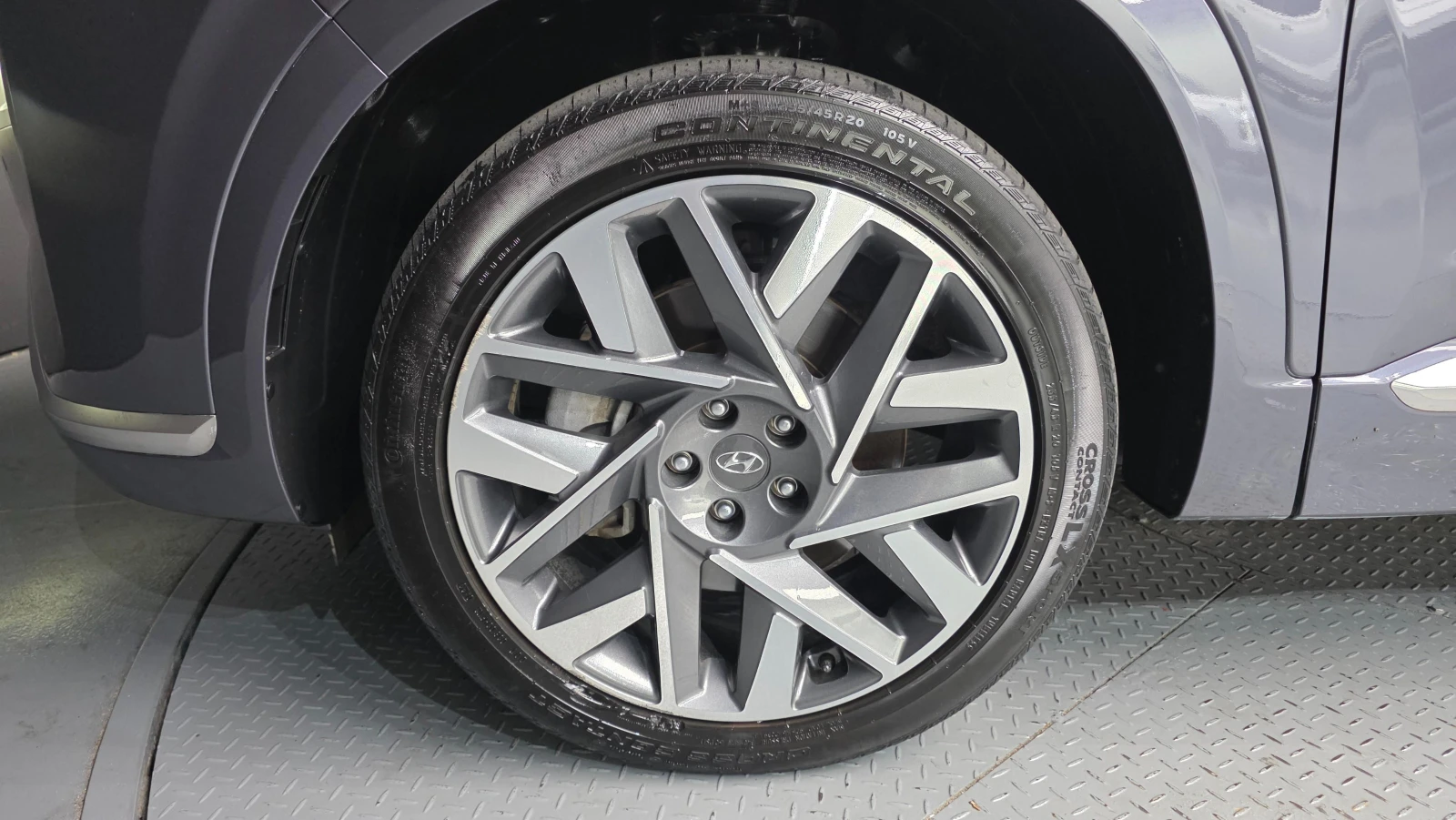Hyundai Santa fe 2.5T* CALLIGRAPHY* DISTRONIC* 360 CAM* ОБДУХВАНЕ, снимка 5 - Автомобили и джипове - 55027591