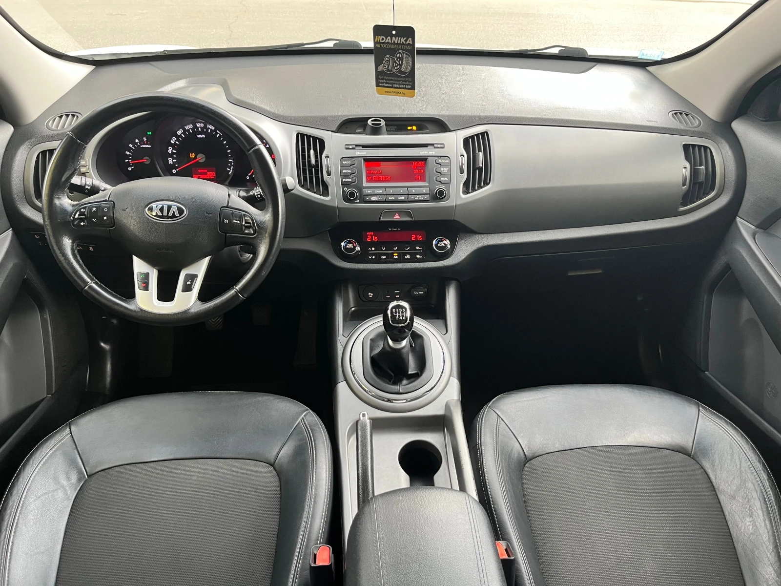 Kia Sportage 1.7CRDI Facelift= Топ Състояние!!!, снимка 11 - Автомобили и джипове - 55064811