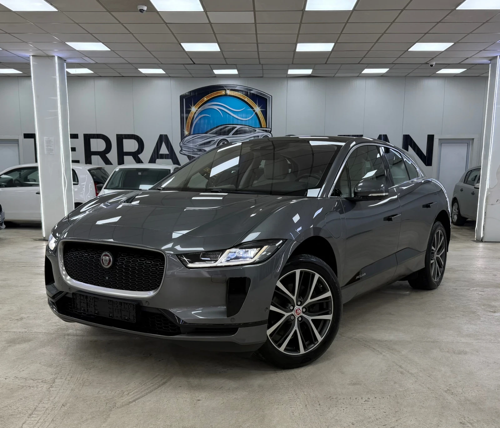 Jaguar I-Pace S AWD / 400 к.с. / 360  / Панорама / Meridian