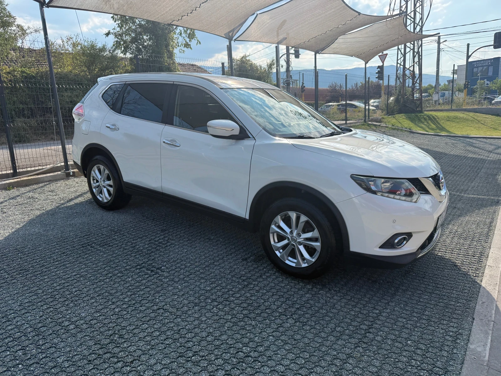 Nissan X-trail Обслужен/ Tekkna 1.6 DCI, снимка 2 - Автомобили и джипове - 55753414