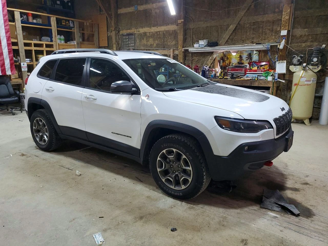 Jeep Cherokee 3.2l Trailhawk, снимка 4 - Автомобили и джипове - 55982609