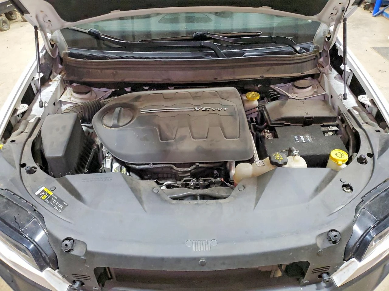Jeep Cherokee 3.2l Trailhawk, снимка 12 - Автомобили и джипове - 55982609