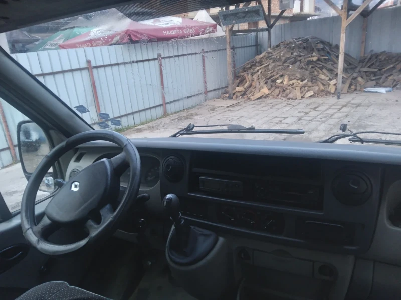 Renault Master 2.2 6 скорости/ минусов, снимка 6 - Бусове и автобуси - 48043602