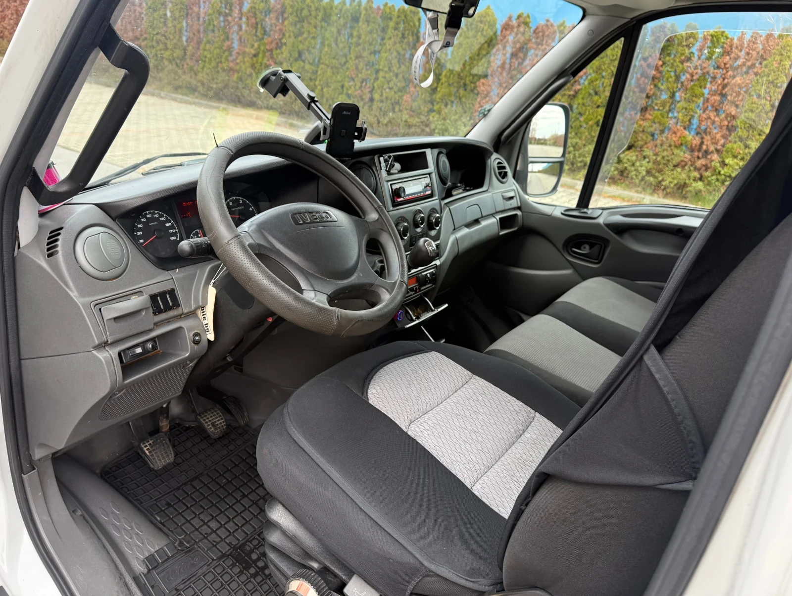 Iveco Daily 65C 17/3.0D/170kc/6ck/Климатроник/N2-Пътна помощ , снимка 9 - Бусове и автобуси - 54177075