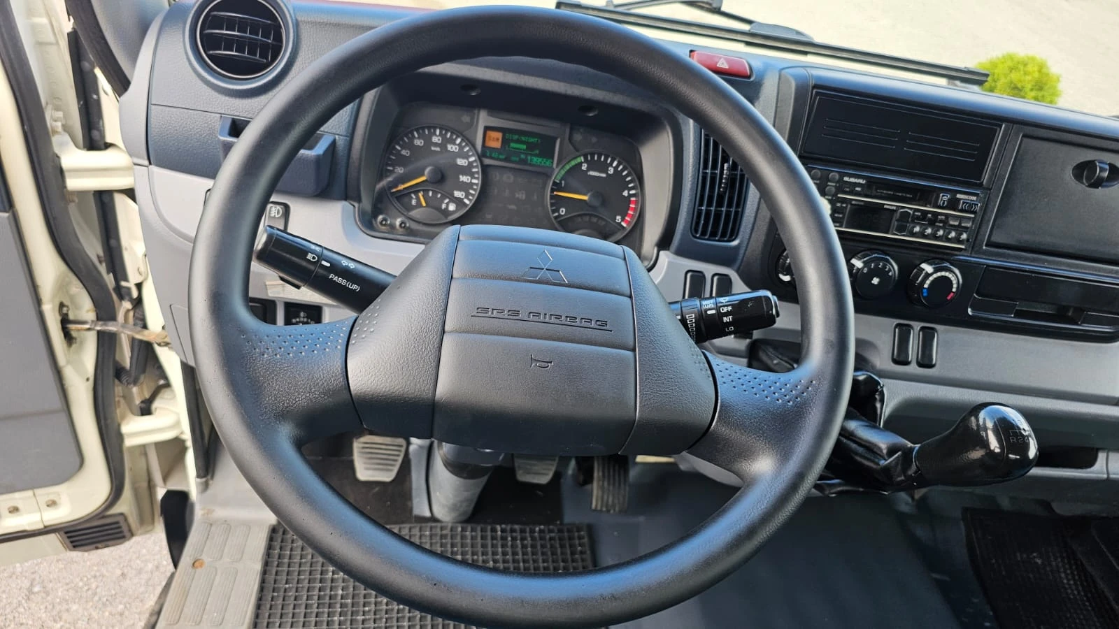 Mitsubishi Canter 3.0D CH-СОБСТВЕН ХОД-ТЕГЛИЧ-ИСТ.-ТОП СЪСТ-ЛИЗИНГ, снимка 9 - Бусове и автобуси - 55314424