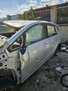 Toyota Verso 2.0, снимка 8