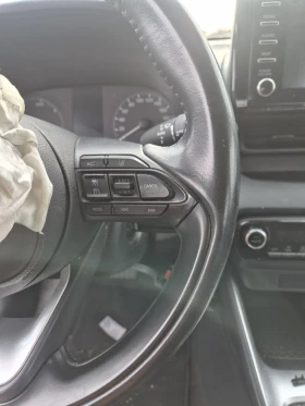 Toyota Yaris 1.5 HYBRID, снимка 6