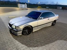 BMW 318 1.8IS, снимка 1