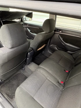 Toyota Avensis, снимка 10