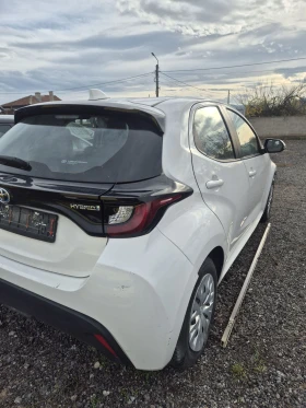 Toyota Yaris 1.5 HYBRID - 10 лв. / 5.11 € - 64793222 3