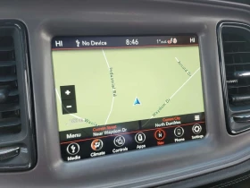 Dodge Challenger 3.6L SXT * PANORAMA* * CARFAX *  - 25999 € / 50849.62 лв. - 47579925 11