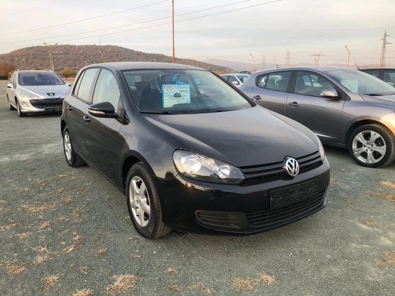 VW Golf 1.6, снимка 3 - Автомобили и джипове - 47820312