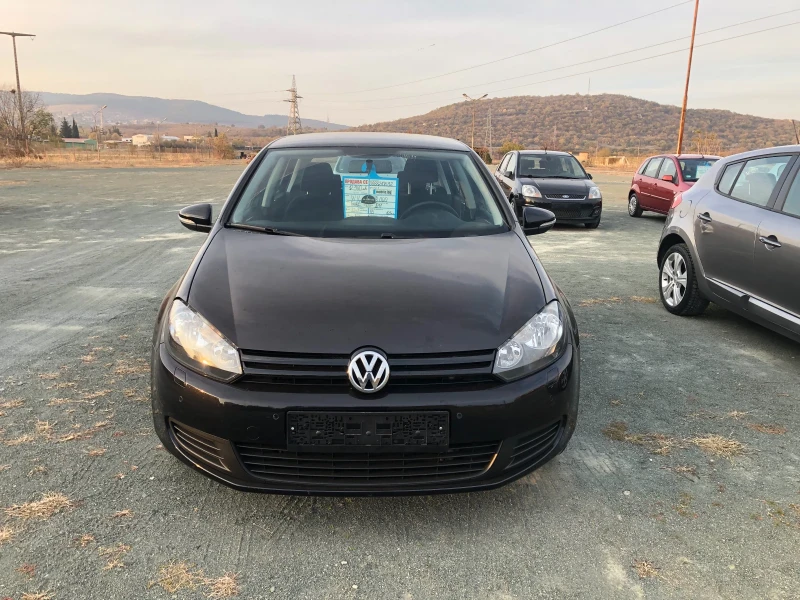 VW Golf 1.6, снимка 5 - Автомобили и джипове - 47820312