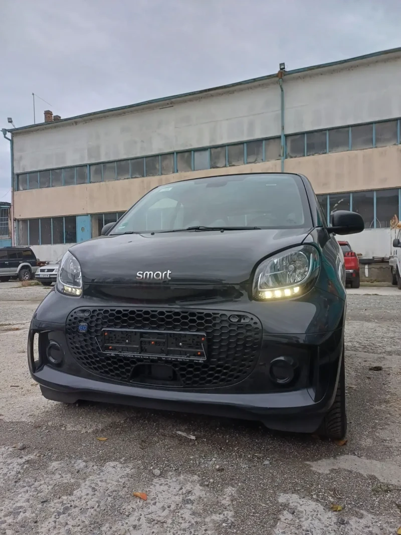 Smart Fortwo EQ Електрически, снимка 1 - Автомобили и джипове - 48051342