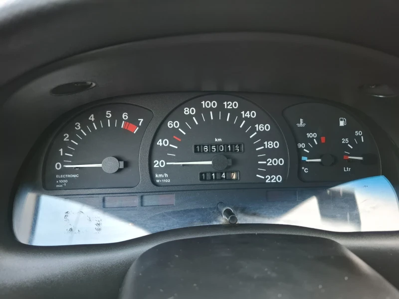 Opel Astra, снимка 11 - Автомобили и джипове - 48286529