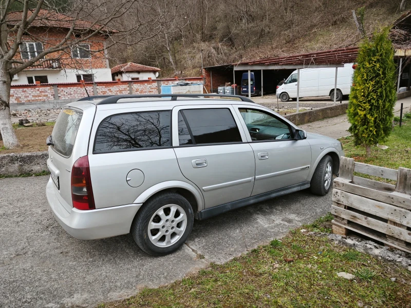 Opel Astra, снимка 5 - Автомобили и джипове - 49483548