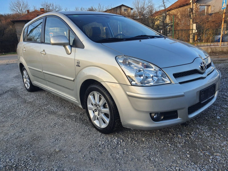 Toyota Corolla verso, снимка 2 - Автомобили и джипове - 49588383