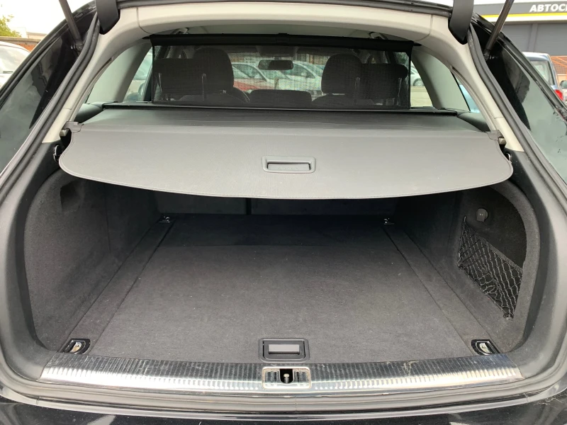 Audi A4 2.0TDI, снимка 5 - Автомобили и джипове - 52447899