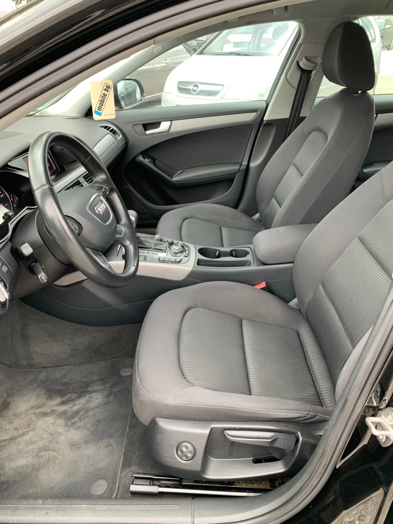 Audi A4 2.0TDI, снимка 9 - Автомобили и джипове - 52447899