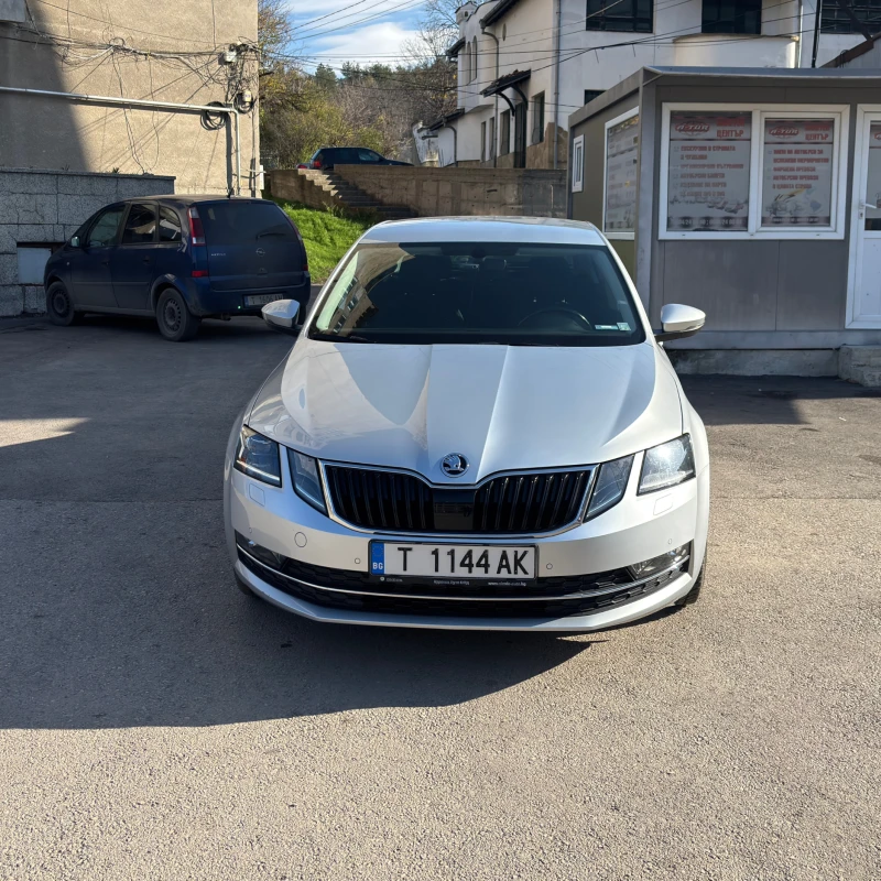 Skoda Octavia FL LED Vision DSG 1.0 TSI Първи собственик, снимка 6 - Автомобили и джипове - 52657399
