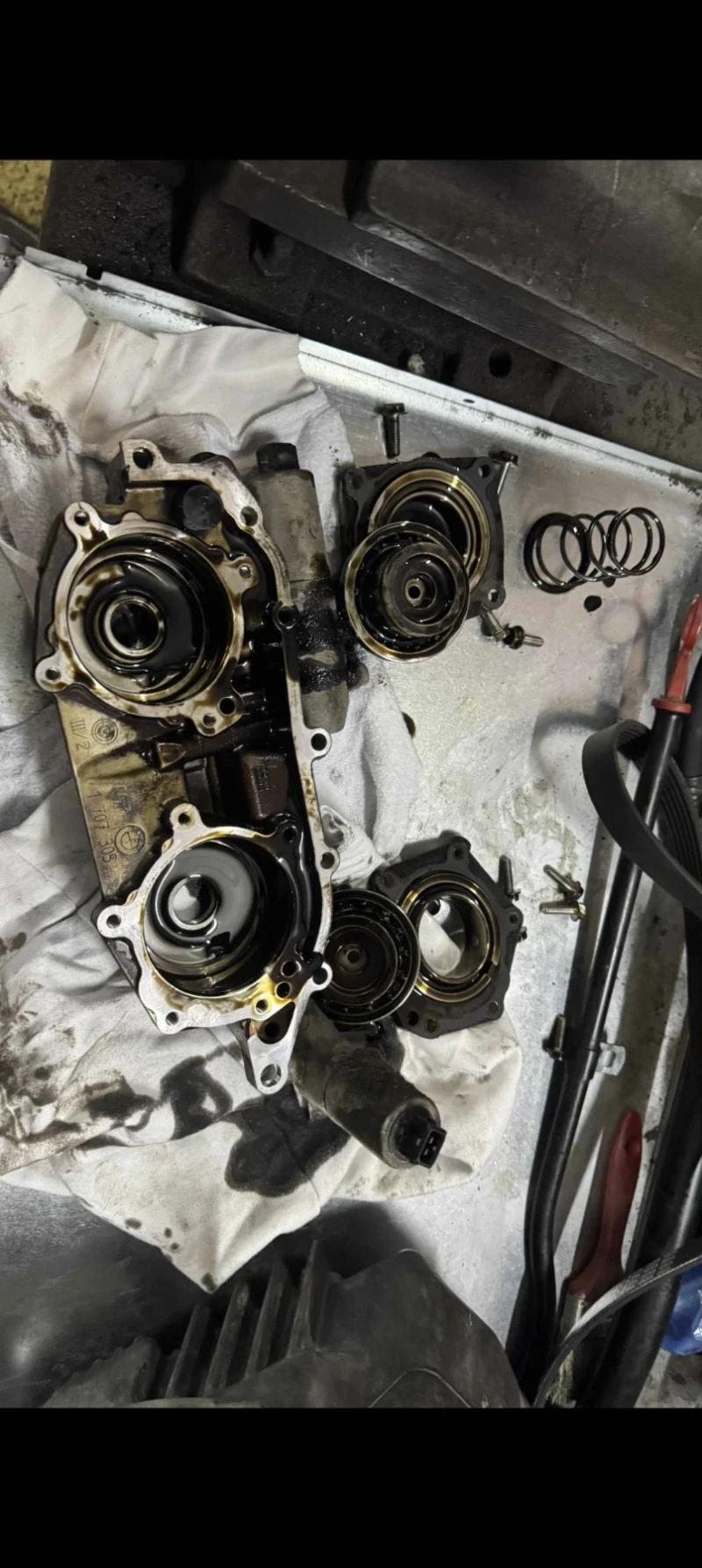 BMW 330, снимка 16 - Автомобили и джипове - 53036626