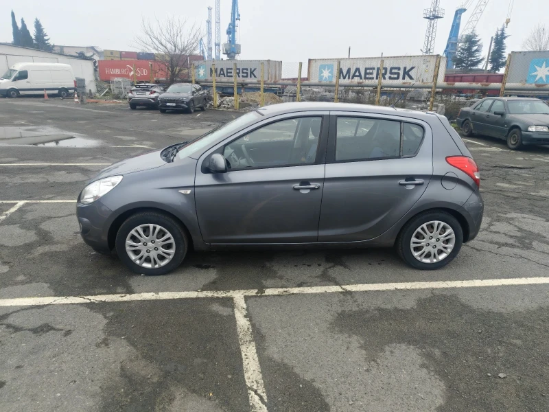Hyundai I20 1.4 Бензин, снимка 3 - Автомобили и джипове - 53210200