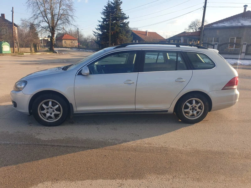 VW Golf 1.6, снимка 5 - Автомобили и джипове - 53221604
