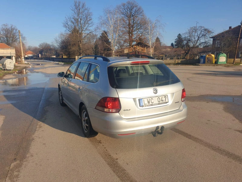 VW Golf 1.6, снимка 7 - Автомобили и джипове - 53221604