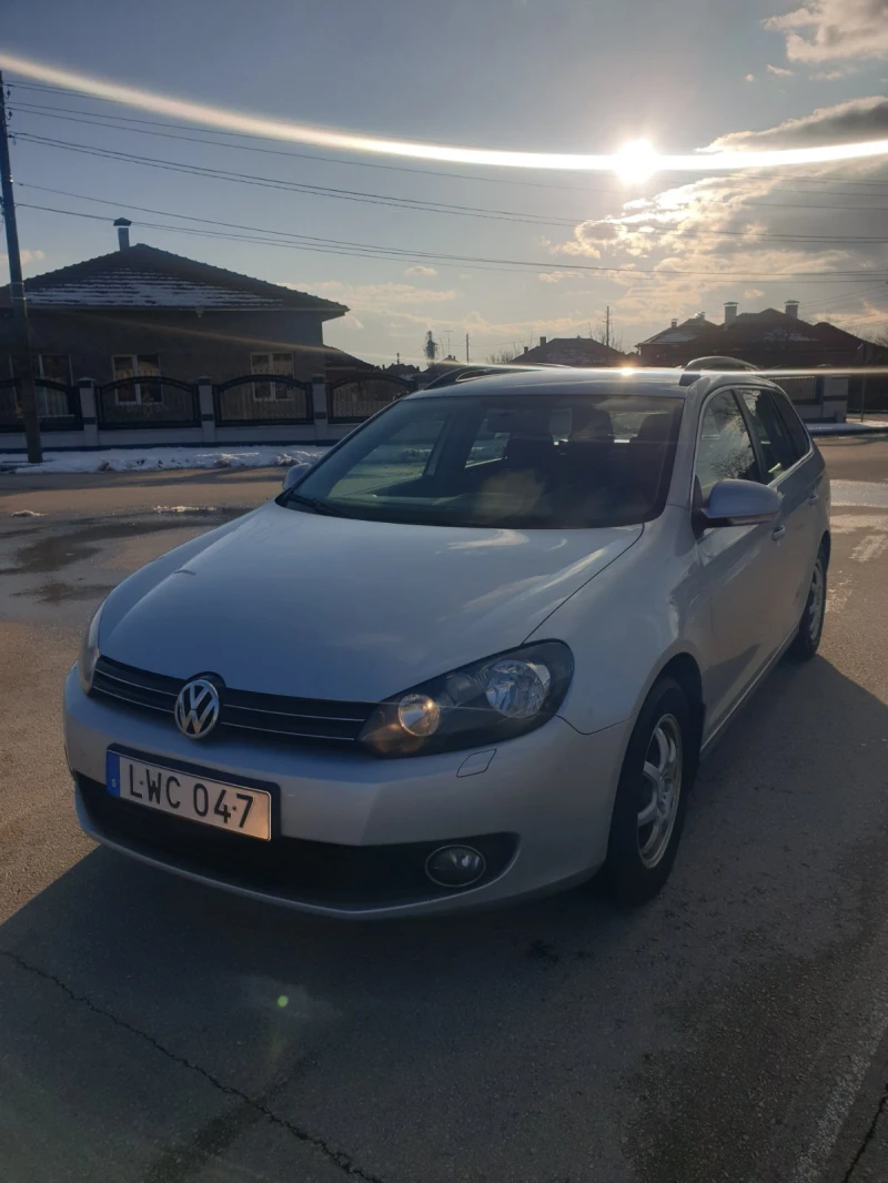 VW Golf 1.6, снимка 6 - Автомобили и джипове - 53221604