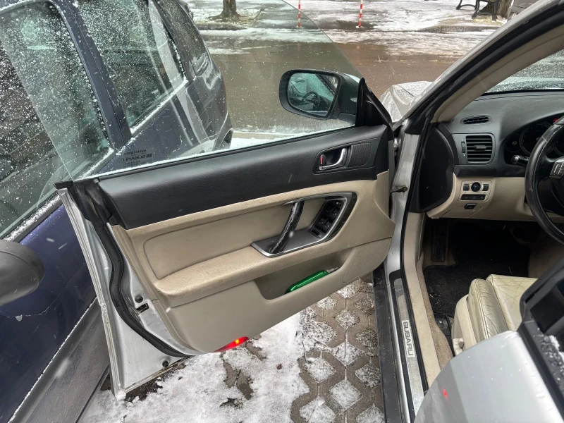 Subaru Outback H6, снимка 7 - Автомобили и джипове - 53245678