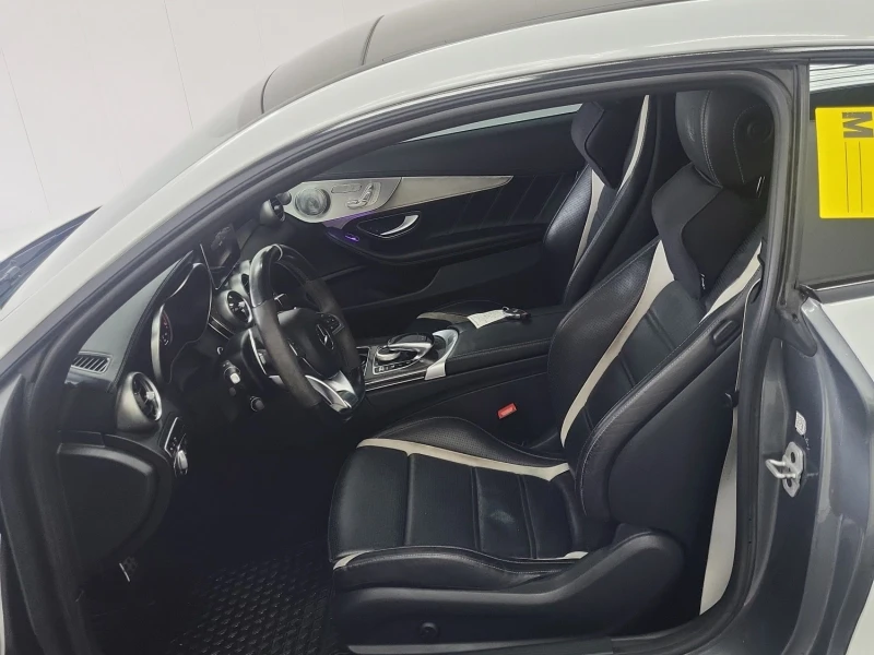 Mercedes-Benz C 63 AMG БЕЗ ИНЦИДЕНТИ * * 360 КАМЕРА * * СЕРВИЗНА ИСТОРИЯ , снимка 9 - Автомобили и джипове - 53567093