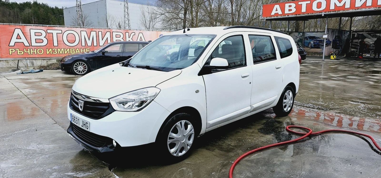 Dacia Lodgy 1.6i- 85кс ЗАВОДСКА ГАЗ-ИДЕАЛНА ЗА ТАКСИ - изображение 3