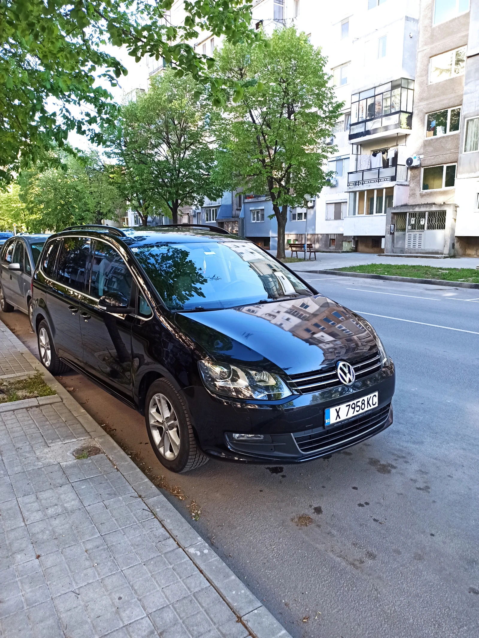 VW Sharan  - изображение 2